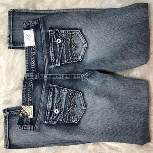 Women’s skinny jeans